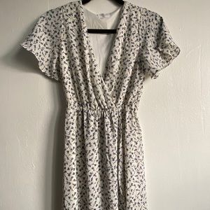 White and Blue Flowy Dress 🤍💙